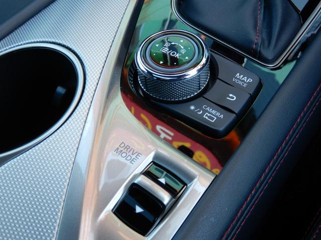 このスイッチで走行シーンに合わせたドライブモードが選択可能！