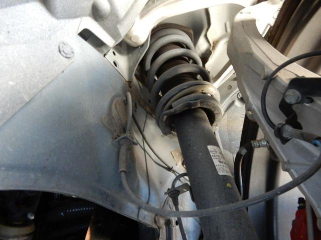 足周りにもサビや腐食は見られません！