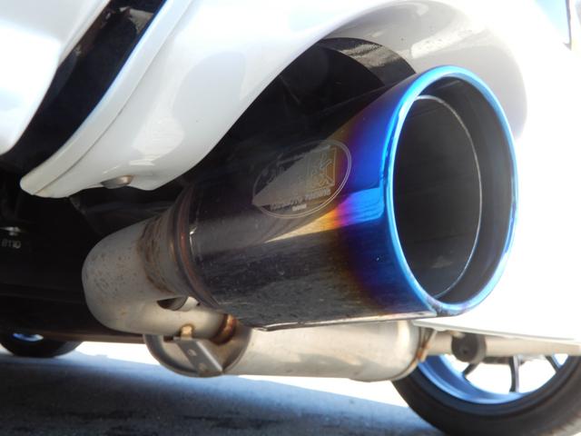 コペン ローブ　Ｓ　ビルシュタイン足回り　柿本マフラー　アドバンＲ１６ＡＷ　ＪＭＯＤＥエアロ　テイクオフＲウィング　レカロ　ＨＫＳブローオフブリッツタワーバー　ｍｏｍｏステア　Ｄｅｆｉブースト計　ナビ　Ｂカメラ　ＥＴＣ（18枚目）