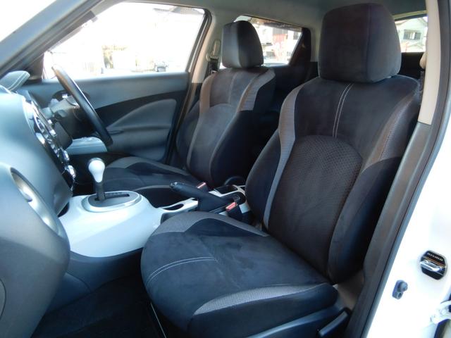 ジューク １５ＲＸ　パーソナライゼーション　バグガード　外トランクスポイラー　ルーフラッピング　フルセグナビ　Ｂカメラ　マフラーカッター　　ＥＴＣ（12枚目）