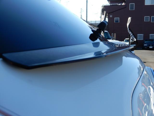 ジューク １５ＲＸ　パーソナライゼーション　バグガード　外トランクスポイラー　ルーフラッピング　フルセグナビ　Ｂカメラ　マフラーカッター　　ＥＴＣ（19枚目）