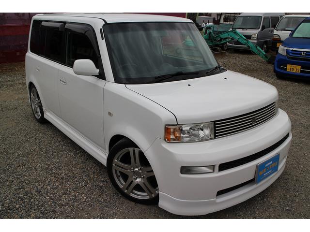 bB Z Xバージョン 後期型 フルエアロ ローダウン フルセグHDDナビTV キーレス ETC 17インチ DVD再生 ミュージックサーバー ドラレコ LEDヘッドライト LEDフォグ ベンチシート リアフィルム施工(4枚目)