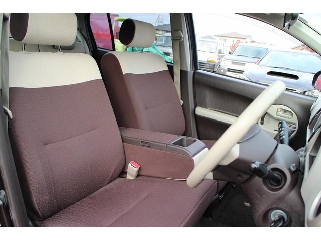 パッソ プラスハナ　ワンセグナビＴＶ　バックカメラ　保証書　キーレス　ＥＴＣ　ＤＶＤ再生　ブルートゥース接続可　禁煙車　社外アルミ　専用電格ミラー　ＡＢＳ　エアバック　ベンチシート（15枚目）