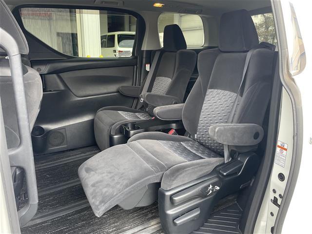 ヴェルファイア ２．５Ｚ　Ａエディション（14枚目）