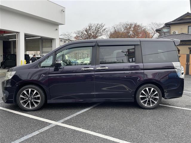 ステップワゴンスパーダ Ｚ　クールスピリット　インターナビ　セレクション（8枚目）