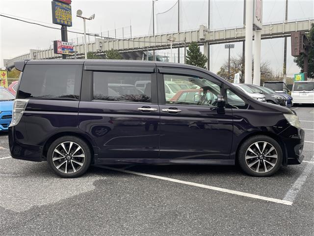 ステップワゴンスパーダ Ｚ　クールスピリット　インターナビ　セレクション（9枚目）