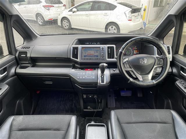 ステップワゴンスパーダ Ｚ　クールスピリット　インターナビ　セレクション（10枚目）