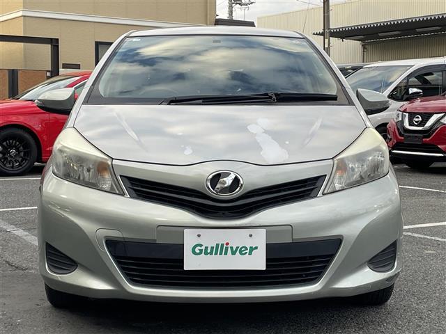 ヴィッツ F(2枚目)