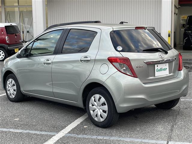 ヴィッツ F(7枚目)