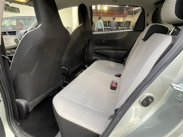 ヴィッツ F(16枚目)