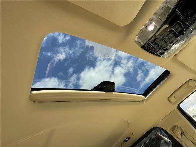 ヴェルファイア 2.5V(25枚目)