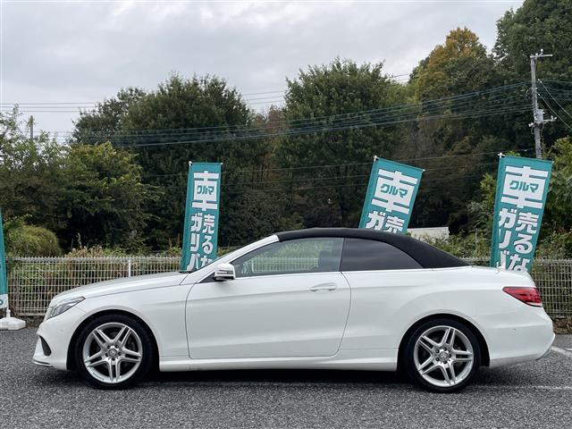 Ｅクラス Ｅ２５０カブリオレ　赤革シート　シートヒーター　ハーマンカードン　純正ナビＴＶ　バックカメラ　アクティブクルーズコントロール　衝突軽減ブレーキ　ＬＥＤヘッドライト　プッシュスタート　スマートキー（5枚目）