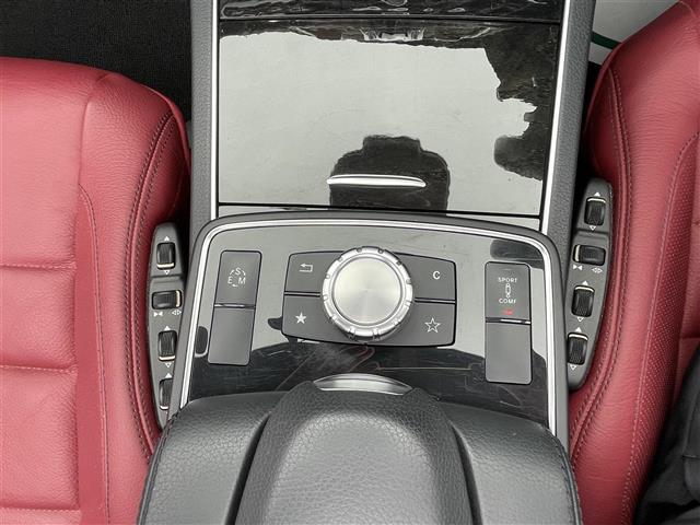 Ｅクラス Ｅ２５０カブリオレ　赤革シート　シートヒーター　ハーマンカードン　純正ナビＴＶ　バックカメラ　アクティブクルーズコントロール　衝突軽減ブレーキ　ＬＥＤヘッドライト　プッシュスタート　スマートキー（15枚目）