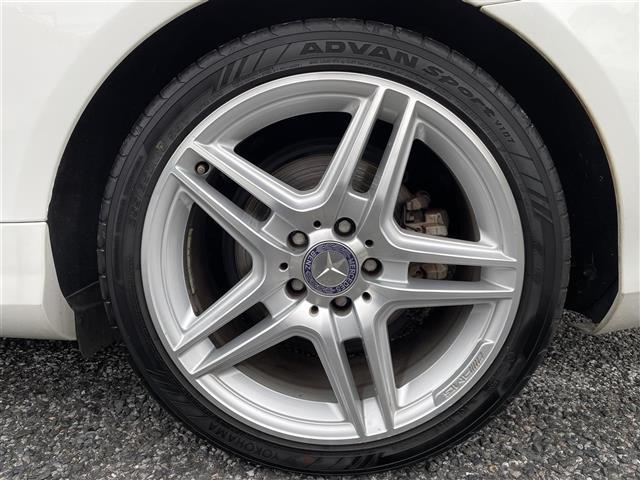 Ｅクラス Ｅ２５０カブリオレ　赤革シート　シートヒーター　ハーマンカードン　純正ナビＴＶ　バックカメラ　アクティブクルーズコントロール　衝突軽減ブレーキ　ＬＥＤヘッドライト　プッシュスタート　スマートキー（32枚目）