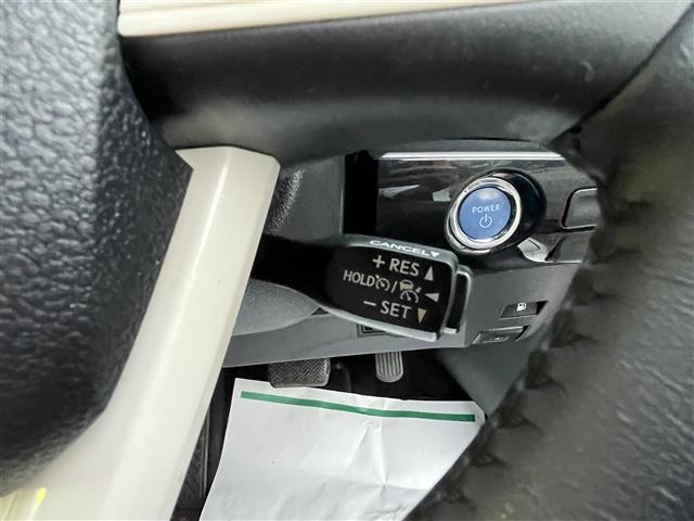 プリウス Ｓツーリングセレクション　レザーシート　前席シートヒーター　純正９型ナビＴＶ　バックカメラ　ＬＥＤヘッドライト　レーダークルーズコントロール　セーフティセンス　純正１７インチアルミ　プッシュスタート　スマートキー（17枚目）