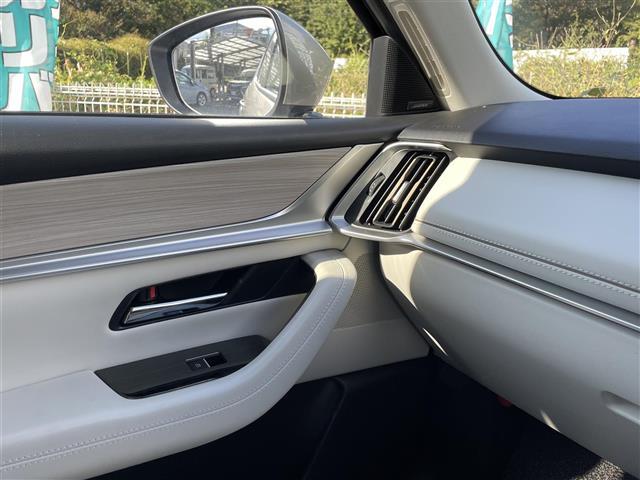 CX-60 25S エクスクルーシブモード 白革シート エアシート&シートヒーター 純正ナビTV 360度カメラ BOSEサウンド パワーバックドア クリアランスソナー 純正20インチアルミ プッシュスタート(31枚目)