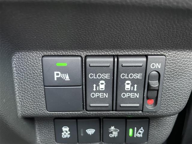 フリードハイブリッド ハイブリッド・Gブラックスタイル 1オーナー車 純正9型ナビTV バックカメラ 前後ドラレコ ビルトインETC ホンダセンシング 両側パワースライドドア LEDヘッドライト プッシュスタート スマートキー(17枚目)