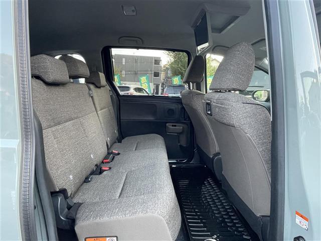 シエンタ ハイブリッドＺ　純正ナビ　純正フリップダウンモニター　パノラミックビューモニター　ビルトインＥＴＣ２．０　　純正前後ドラレコ　両側パワースライドドア　ＬＥＤヘッドライト　クリアランスソナー　純正アルミ（5枚目）