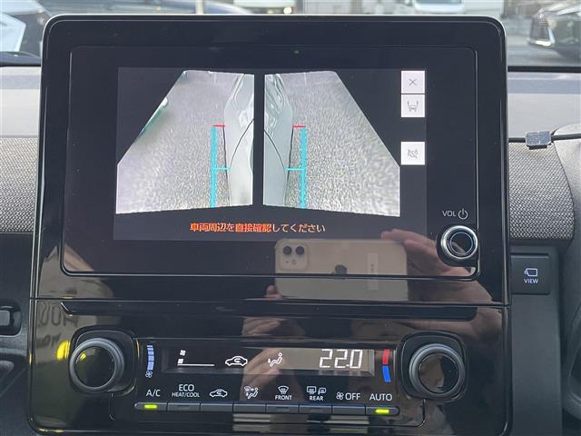 シエンタ ハイブリッドＺ　純正ナビ　純正フリップダウンモニター　パノラミックビューモニター　ビルトインＥＴＣ２．０　　純正前後ドラレコ　両側パワースライドドア　ＬＥＤヘッドライト　クリアランスソナー　純正アルミ（12枚目）