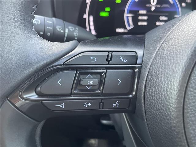 シエンタ ハイブリッドＺ　純正ナビ　純正フリップダウンモニター　パノラミックビューモニター　ビルトインＥＴＣ２．０　　純正前後ドラレコ　両側パワースライドドア　ＬＥＤヘッドライト　クリアランスソナー　純正アルミ（17枚目）