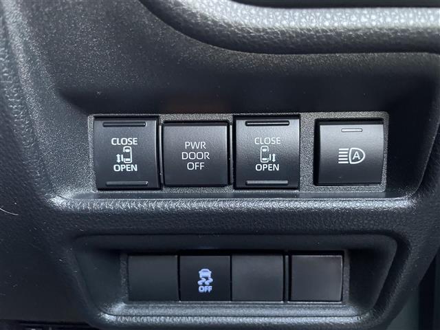 シエンタ ハイブリッドＺ　純正ナビ　純正フリップダウンモニター　パノラミックビューモニター　ビルトインＥＴＣ２．０　　純正前後ドラレコ　両側パワースライドドア　ＬＥＤヘッドライト　クリアランスソナー　純正アルミ（19枚目）