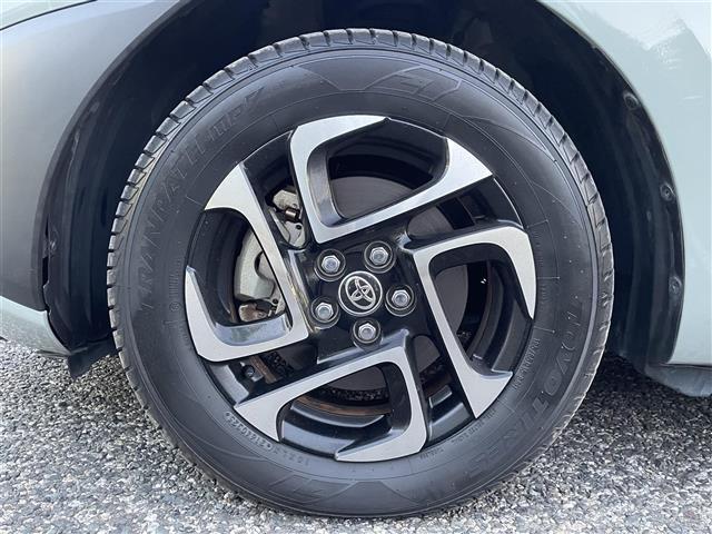 シエンタ ハイブリッドＺ　純正ナビ　純正フリップダウンモニター　パノラミックビューモニター　ビルトインＥＴＣ２．０　　純正前後ドラレコ　両側パワースライドドア　ＬＥＤヘッドライト　クリアランスソナー　純正アルミ（37枚目）