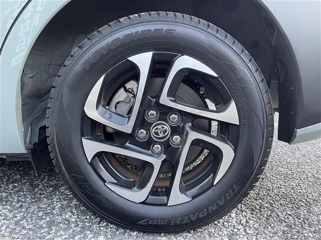 シエンタ ハイブリッドＺ　純正ナビ　純正フリップダウンモニター　パノラミックビューモニター　ビルトインＥＴＣ２．０　　純正前後ドラレコ　両側パワースライドドア　ＬＥＤヘッドライト　クリアランスソナー　純正アルミ（38枚目）