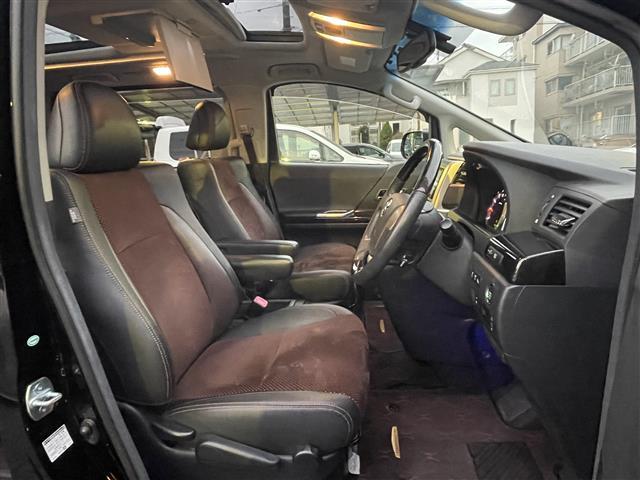 アルファード ２４０Ｓ　タイプゴールドＩＩ　■ワンオーナー■純正ナビＴＶ■純正フリップダウンモニター■ハーフレザー■ツインムーンルーフ■パワーバックドア■クルコン■ビルトインＥＴＣ■ドライブレコーダー■クリアランスソナー■純正ＡＷ車載（4枚目）