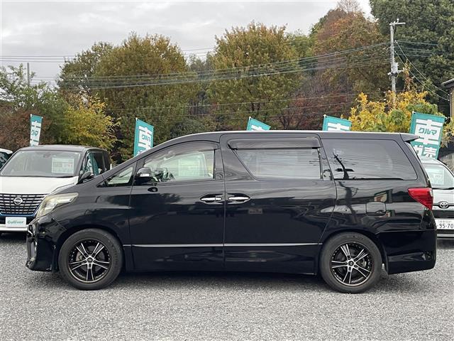 アルファード ２４０Ｓ　タイプゴールドＩＩ　■ワンオーナー■純正ナビＴＶ■純正フリップダウンモニター■ハーフレザー■ツインムーンルーフ■パワーバックドア■クルコン■ビルトインＥＴＣ■ドライブレコーダー■クリアランスソナー■純正ＡＷ車載（30枚目）