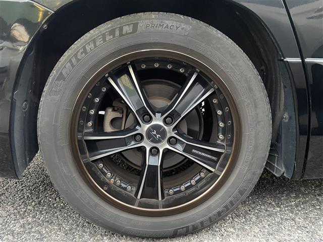 アルファード ２４０Ｓ　タイプゴールドＩＩ　■ワンオーナー■純正ナビＴＶ■純正フリップダウンモニター■ハーフレザー■ツインムーンルーフ■パワーバックドア■クルコン■ビルトインＥＴＣ■ドライブレコーダー■クリアランスソナー■純正ＡＷ車載（32枚目）