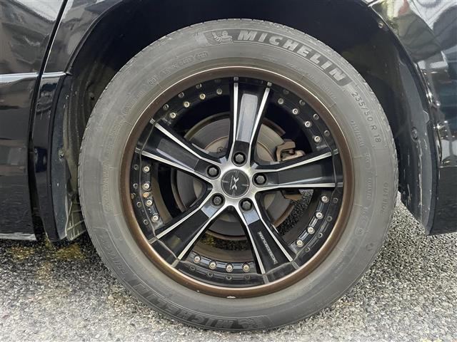 アルファード ２４０Ｓ　タイプゴールドＩＩ　■ワンオーナー■純正ナビＴＶ■純正フリップダウンモニター■ハーフレザー■ツインムーンルーフ■パワーバックドア■クルコン■ビルトインＥＴＣ■ドライブレコーダー■クリアランスソナー■純正ＡＷ車載（34枚目）