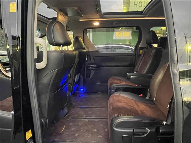 アルファード ２４０Ｓ　タイプゴールドＩＩ　■ワンオーナー■純正ナビＴＶ■純正フリップダウンモニター■ハーフレザー■ツインムーンルーフ■パワーバックドア■クルコン■ビルトインＥＴＣ■ドライブレコーダー■クリアランスソナー■純正ＡＷ車載（37枚目）