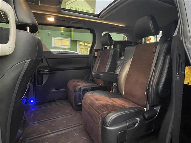 アルファード ２４０Ｓ　タイプゴールドＩＩ　■ワンオーナー■純正ナビＴＶ■純正フリップダウンモニター■ハーフレザー■ツインムーンルーフ■パワーバックドア■クルコン■ビルトインＥＴＣ■ドライブレコーダー■クリアランスソナー■純正ＡＷ車載（38枚目）