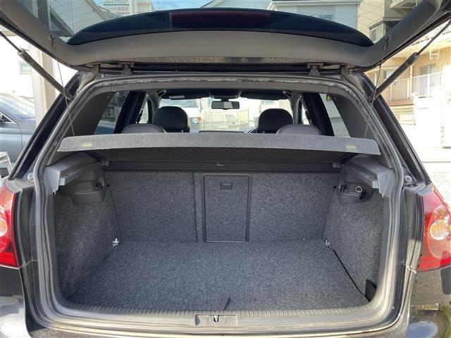 ゴルフ R32 本革シート シートヒーター 社外ディスプレイオーディオ バックカメラ 純正18インチAW HIDライト キーレス(9枚目)