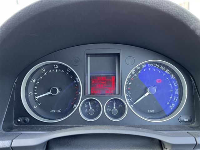 ゴルフ R32 本革シート シートヒーター 社外ディスプレイオーディオ バックカメラ 純正18インチAW HIDライト キーレス(15枚目)