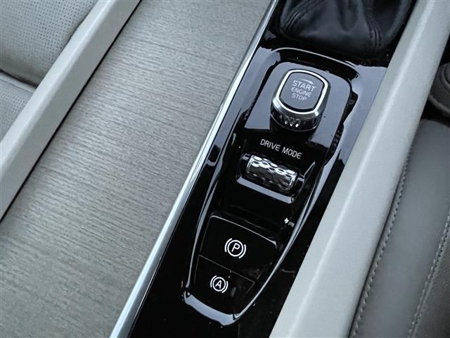 商談ルームにはキッズルームも完備しています☆お子様連れでもゆっくりとお車をお選びいただけます！