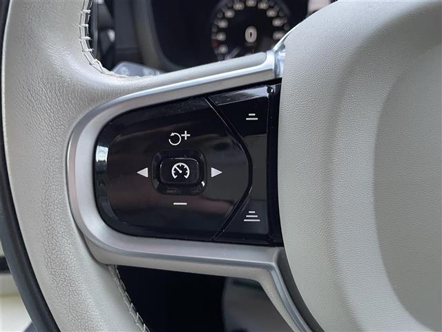 店頭販売もしておりますので、先に在庫が無くなってしまうこともございます。気になる車はまずはお問い合わせください！