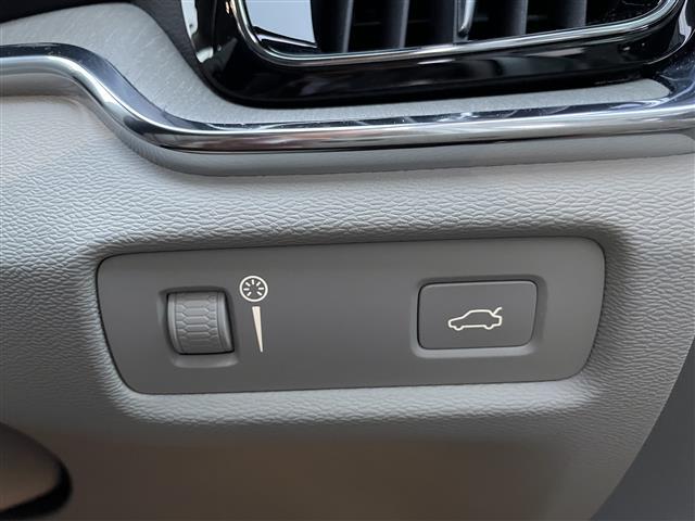 みなさまのお車選びのお手伝いをさせてください！スタッフ一同心よりご来店、お問い合わせをお待ちしております！