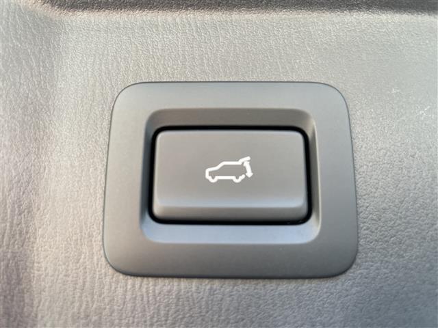 ＣＸ－８ ２５Ｔ　エクスクルーシブモード　１オーナー禁煙車　茶革シート　エアシート＆シートヒーター　ＢＯＳＥサウンド　純正ナビＴＶ　３６０度カメラ　前後ドラレコ　パワーバックドア　クリアランスソナー　純正１９インチＡＷ　ＬＥＤヘッドライト（26枚目）