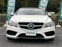 Ｅ２５０カブリオレ　赤革シート　シートヒーター　ハーマンカードン　純正ナビＴＶ　バックカメラ　アクティブクルーズコントロール　衝突軽減ブレーキ　ＬＥＤヘッドライト　プッシュスタート　スマートキー（35枚目）