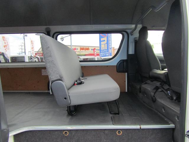 TOYOTA HIACE VAN LONG DX GL PACKAGE