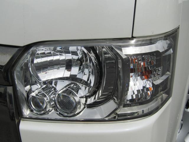 ハイエースバン スーパーＧＬ　ダークプライム　純正ナビゲーション　フルセグテレビ　バックカメラ　ＥＴＣ　ＬＥＤヘッドライト　スマートキー　ベッドキット　ハーフレザー　両側スライドドア（14枚目）