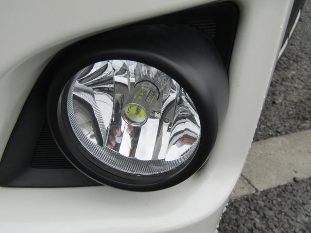 ハイエースバン ロングスーパーＧＬ　社外ナビゲーション　フルセグテレビ　バックカメラ　助手席エアバック　ベッドキット　ＥＴ　ＡＣ１００Ｖ　社外アルミホイール（15枚目）