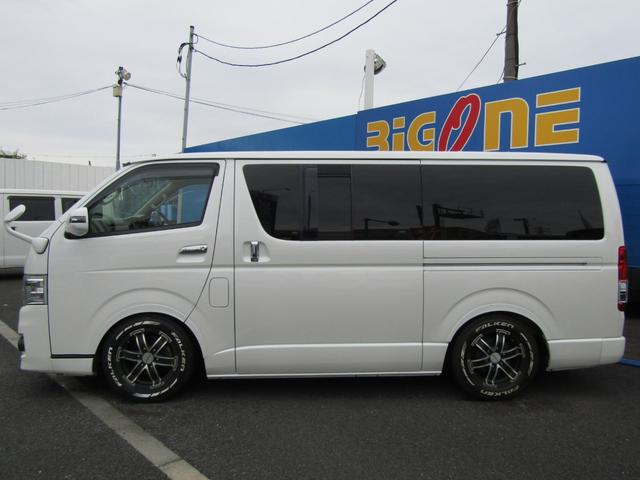 ハイエースバン ロングスーパーＧＬ　社外ナビゲーション　フルセグテレビ　バックカメラ　助手席エアバック　ベッドキット　ＥＴ　ＡＣ１００Ｖ　社外アルミホイール（18枚目）