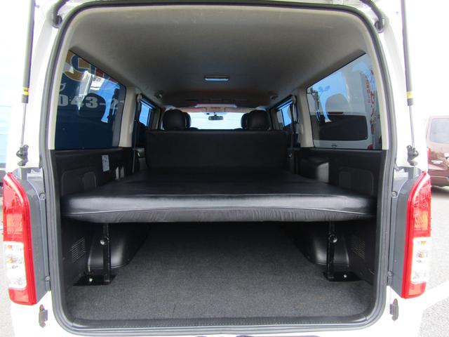 ハイエースバン ロングスーパーＧＬ　社外ナビゲーション　フルセグテレビ　バックカメラ　助手席エアバック　ベッドキット　ＥＴ　ＡＣ１００Ｖ　社外アルミホイール（43枚目）
