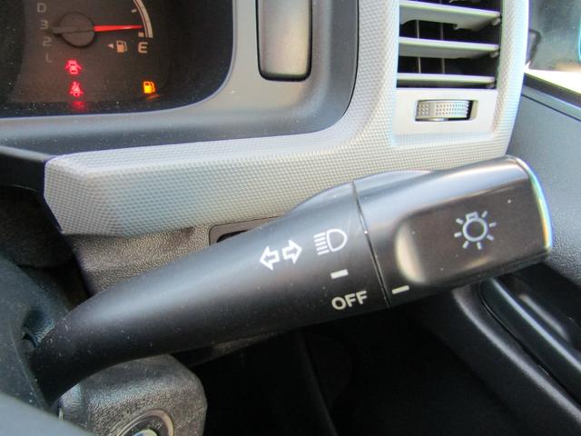 ハイエースバン ロングＤＸ　ＧＬパッケージ　純正ナビゲーション　ブルートゥース　ワンセグテレビ　ＥＴＣ　キーレスエントリー　電動格納ミラー　両側スライドドア　６人乗り（34枚目）