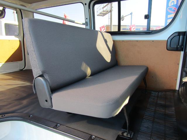 ハイエースバン ロングＤＸ　ＧＬパッケージ　純正ナビゲーション　ブルートゥース　ワンセグテレビ　ＥＴＣ　キーレスエントリー　電動格納ミラー　両側スライドドア　６人乗り（35枚目）