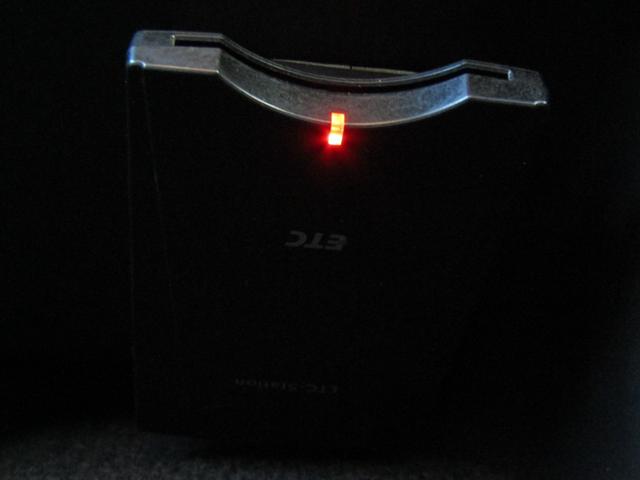 ハイエースバン ロングスーパーＧＬ　純正ナビゲーション　ワンセグテレビ　バックカメラ　ＥＴＣ　両側スライドドア　電動格納ミラー　キーレスエントリー　ＡＣ１００Ｖ（31枚目）