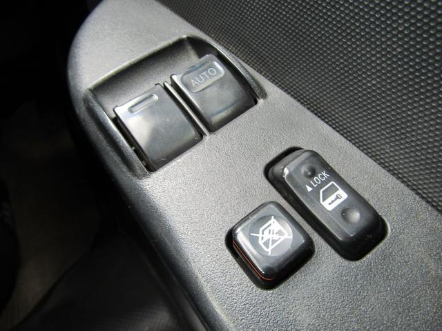 ハイエースバン ロングDX GLパッケージ 社外ナビゲーション フルセグテレビ ブルートゥース ETC 両側スライドドア 6人乗り キーレスエントリー オールペイント(23枚目)