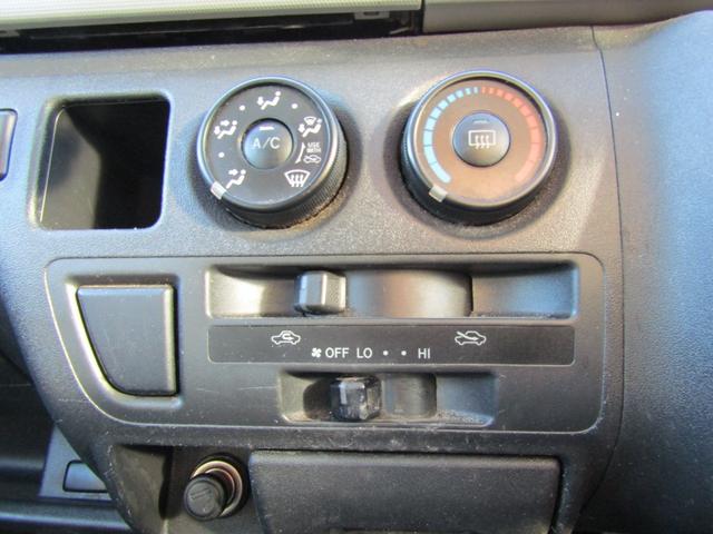 ハイエースバン ロングDX 社外SDナビゲーション 地上ワンセグテレビ ETC 両側スライドドア 6人乗り キーレスエントリー パワーウインドウ エアコン(29枚目)